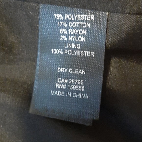 Blazer - Picture 5 of 6